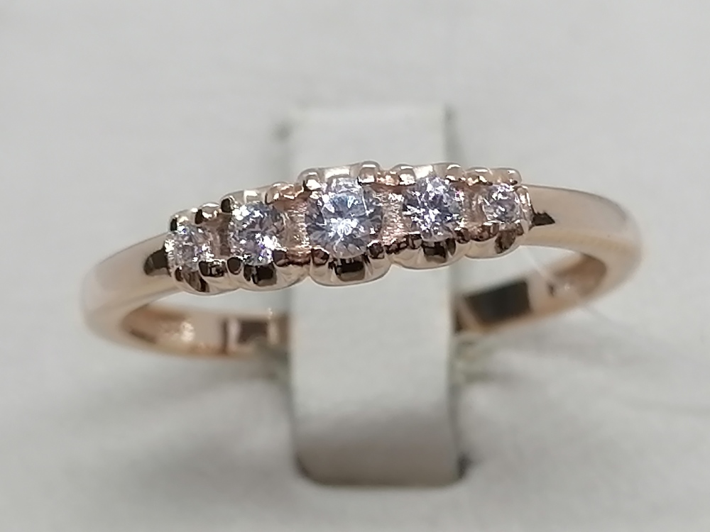 КОЛЬЦО С КАМНЯМИ (Au 585)