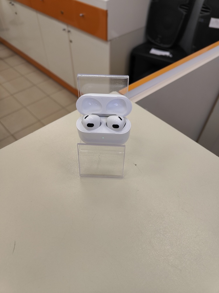 Наушники беспроводные Apple Airpods 3