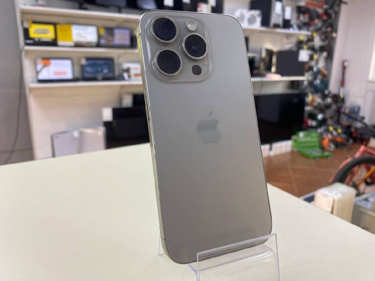 Смартфон Apple Iphone 15 Pro 128Gb