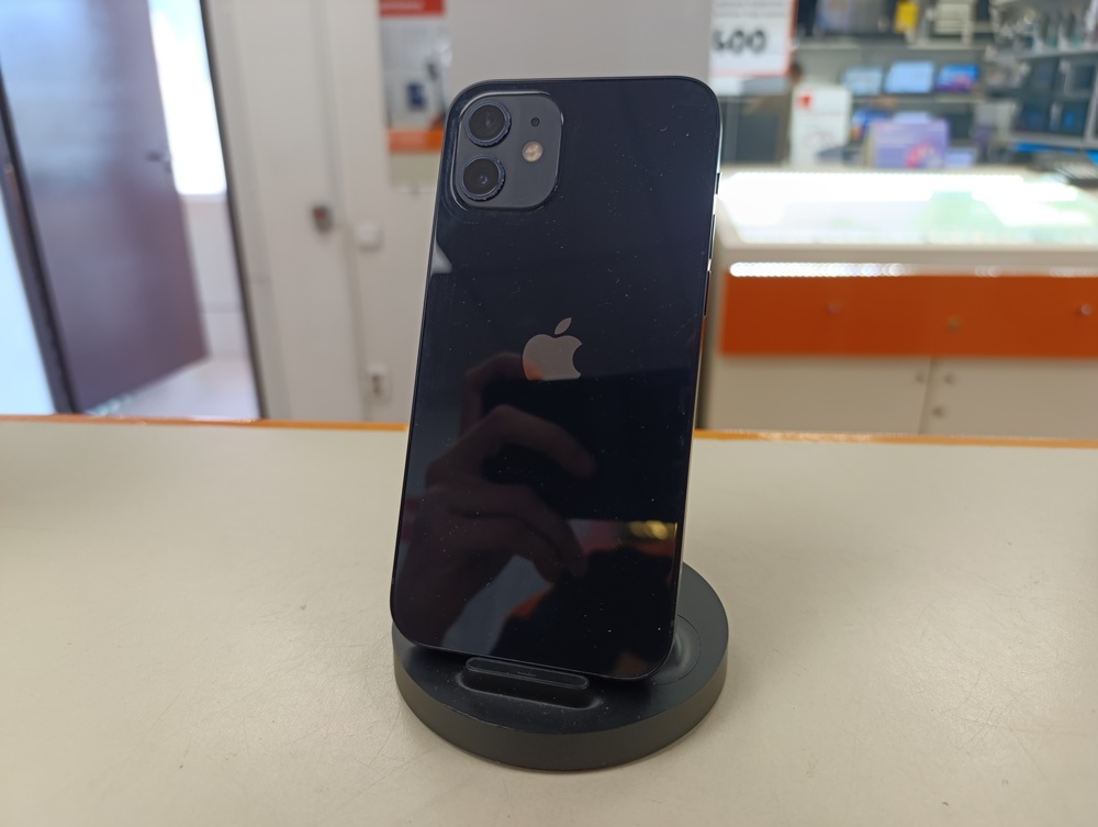 Смартфон Apple iPhone 12 128Gb