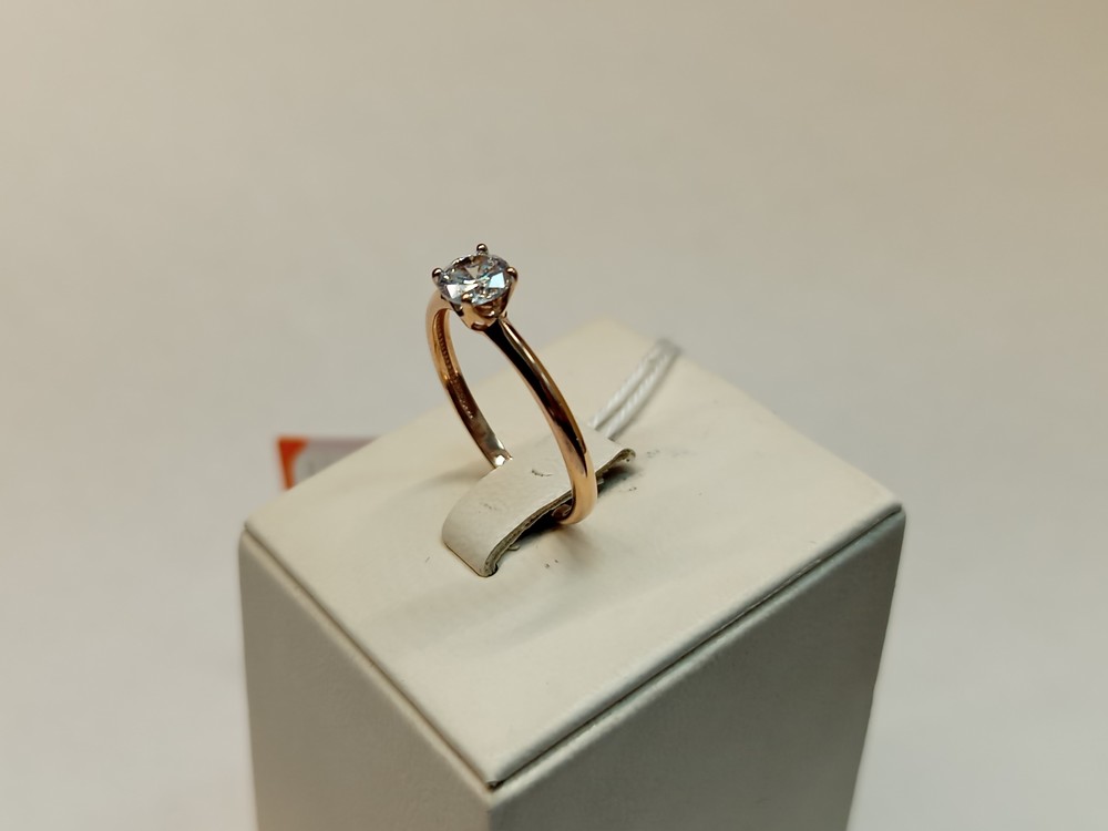 КОЛКМ585 КОЛЬЦО С КАМНЕМ (Au 585)