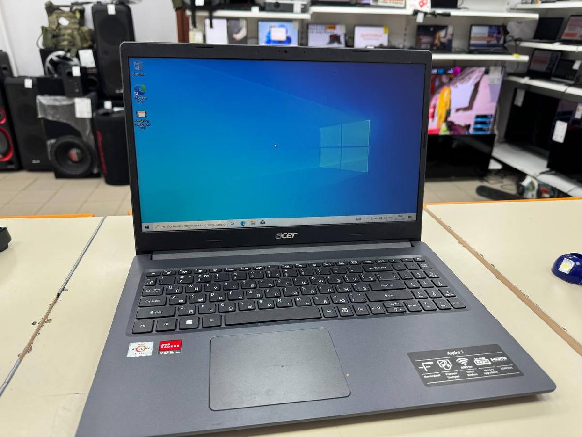 Ноутбук Acer Aspire 1; Silver 3050U, Radeon Vega 7, 4 Гб, 128 Гб, Нет