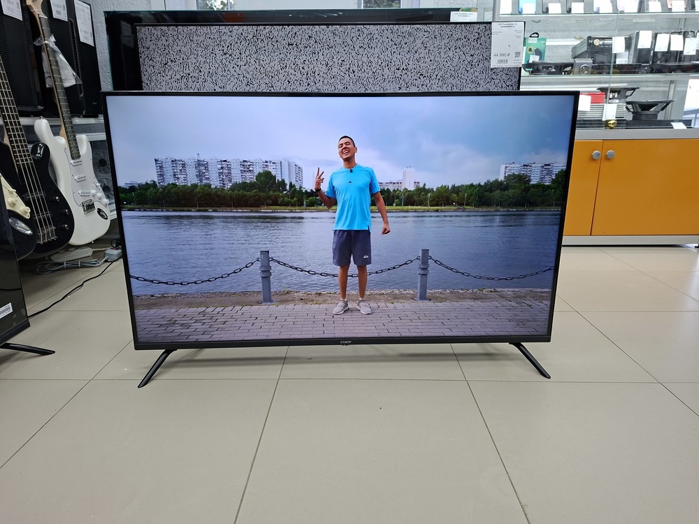 LED Телевизор Candy Uno 43 UHD