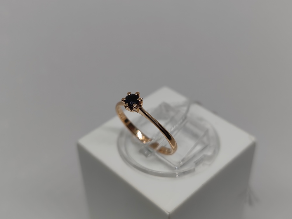 КОЛКМ585 КОЛЬЦО С КАМНЕМ (Au 585)