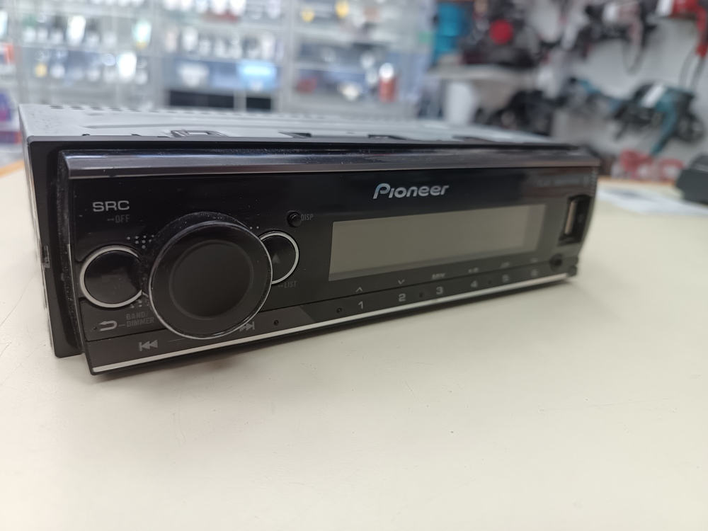 Автомагнитола Pioneer MVH-S520BT