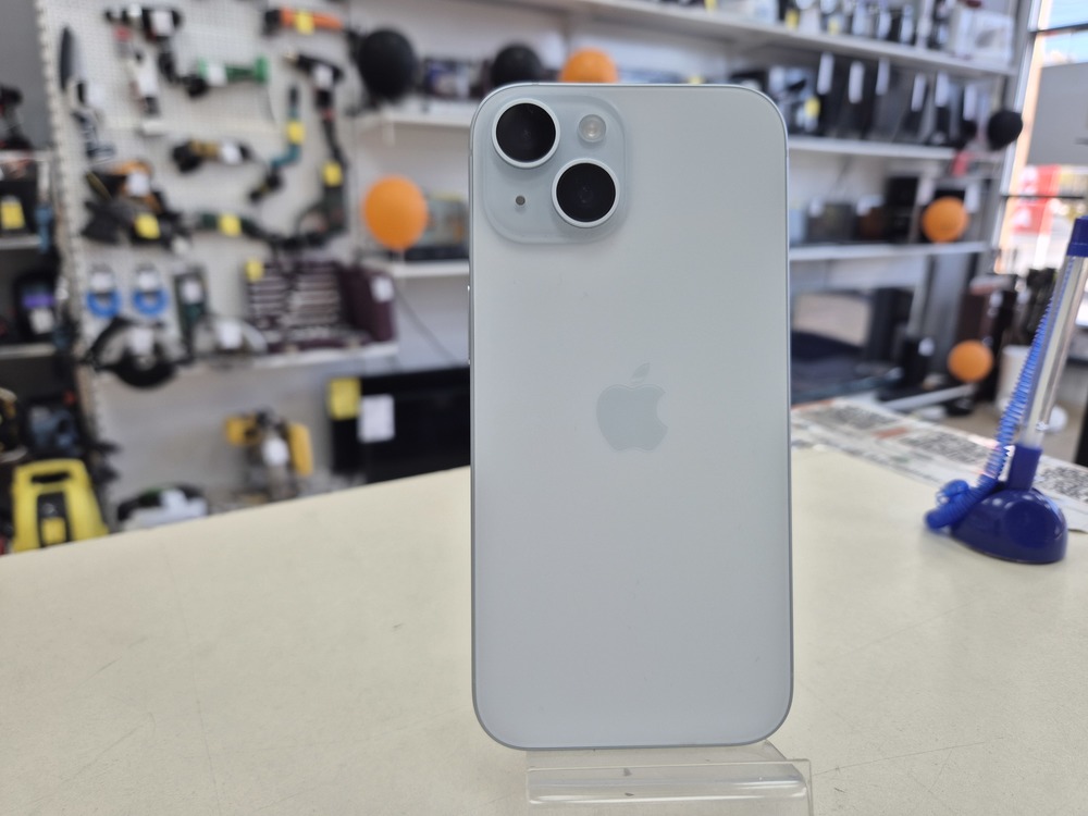 Смартфон Apple Iphone 15 128Gb