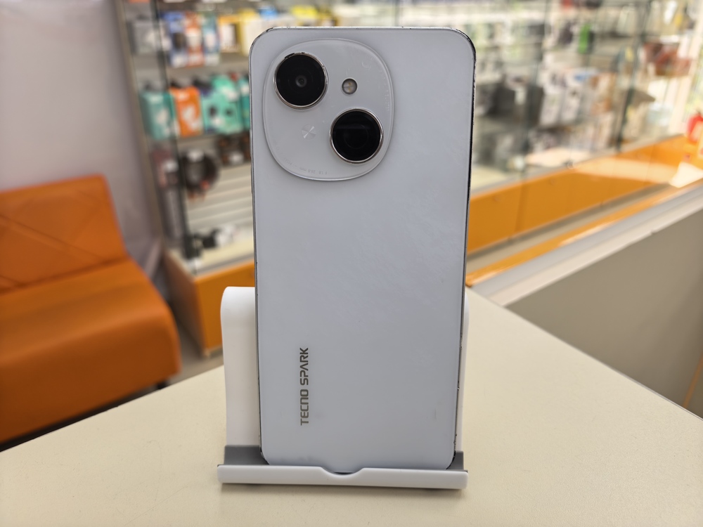 Смартфон Tecno Spark Go1 4/64