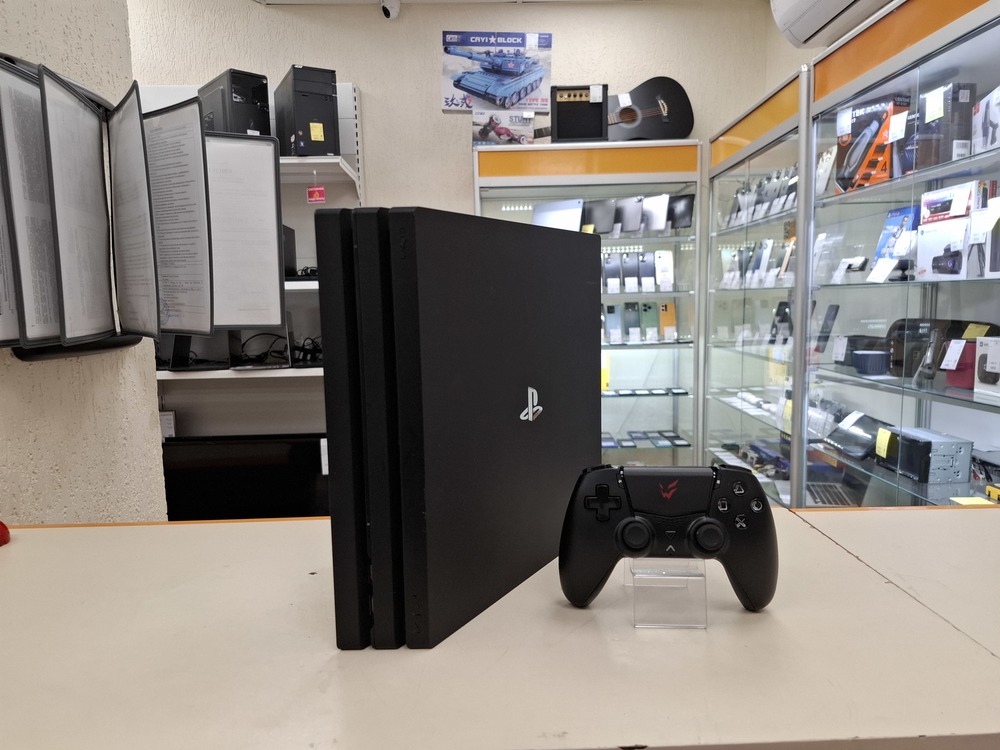 Игровая приставка PlayStation 4 Pro 500GB Игровая приставка PlayStation 4 Pro 500GB
