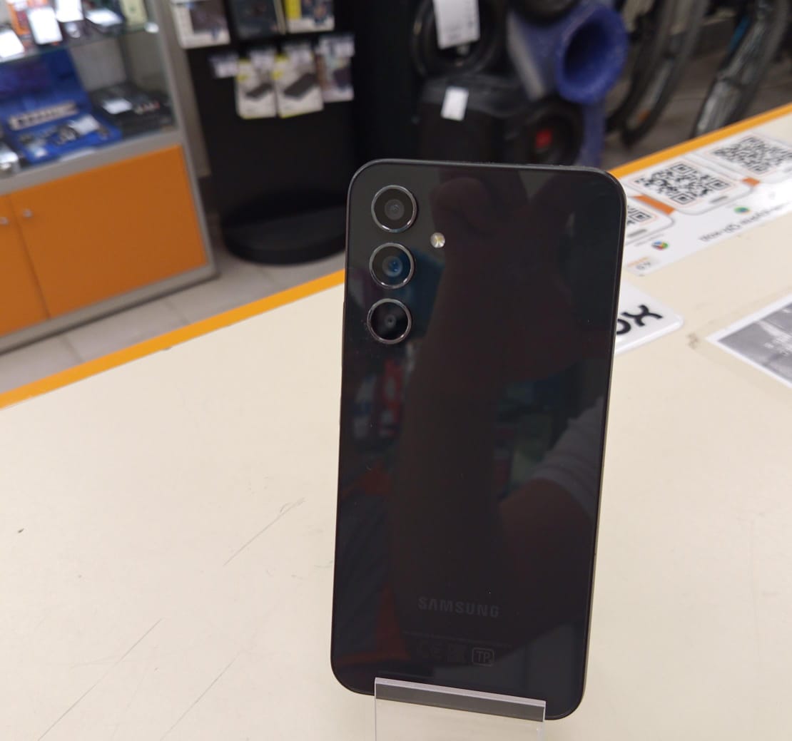 Смартфон Samsung Galaxy A54 6/128