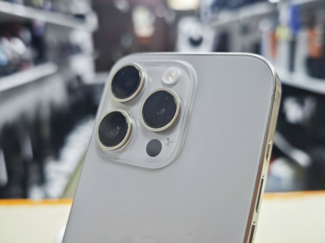 Смартфон Apple Iphone 15 Pro 512 Gb