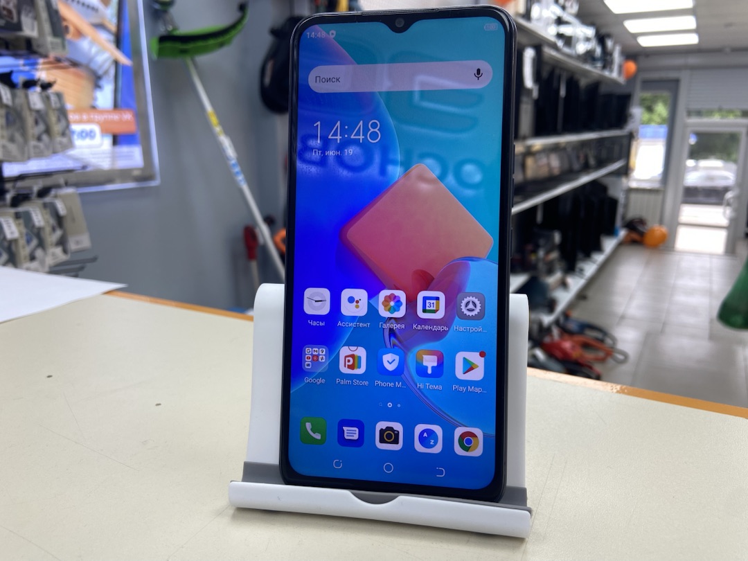 Смартфон Tecno Spark 8C 4/64