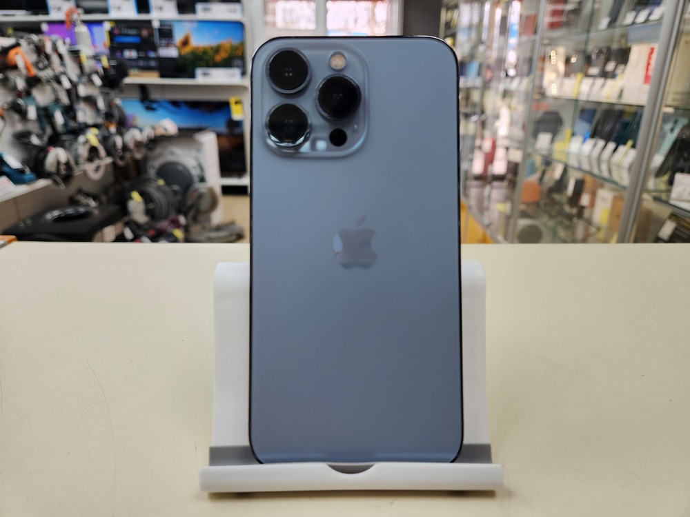 Смартфон Apple iPhone 13 Pro 128Gb