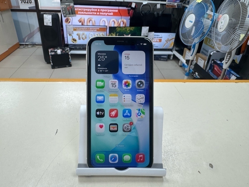Смартфон Apple iPhone 11 64Gb