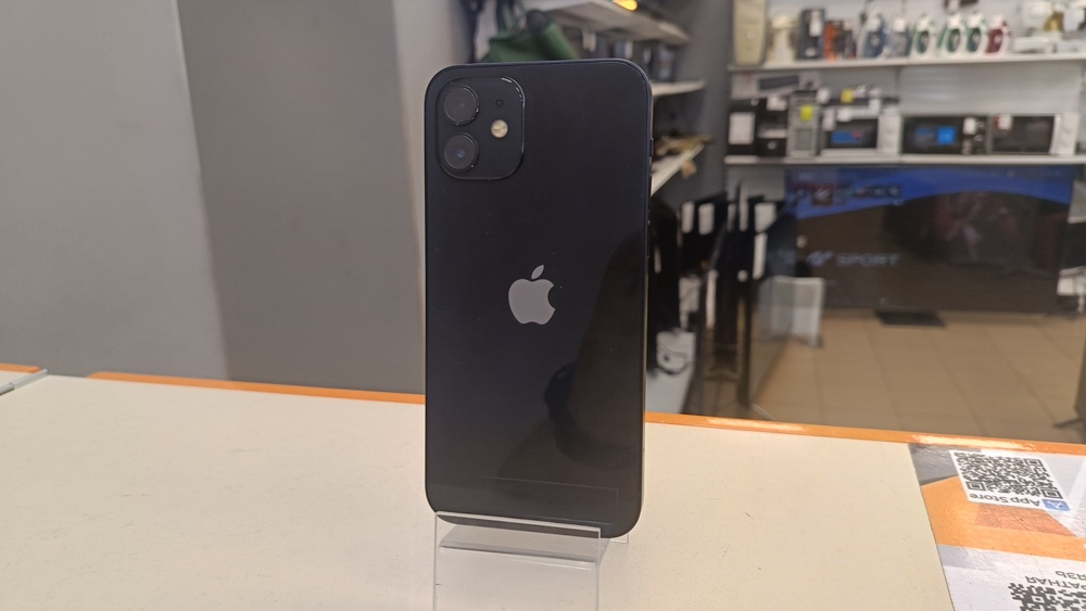 Смартфон Apple iPhone 12 64Gb