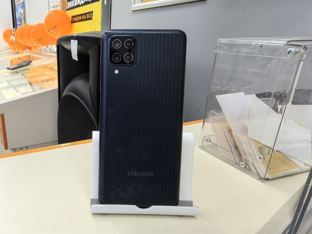 Смартфон Samsung Galaxy M12 4/64