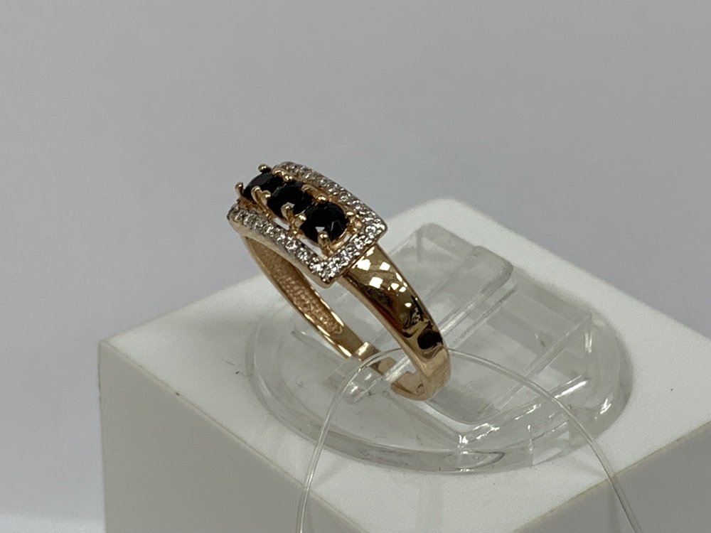 КОЛЬЦО С КАМНЯМИ (Au 585)