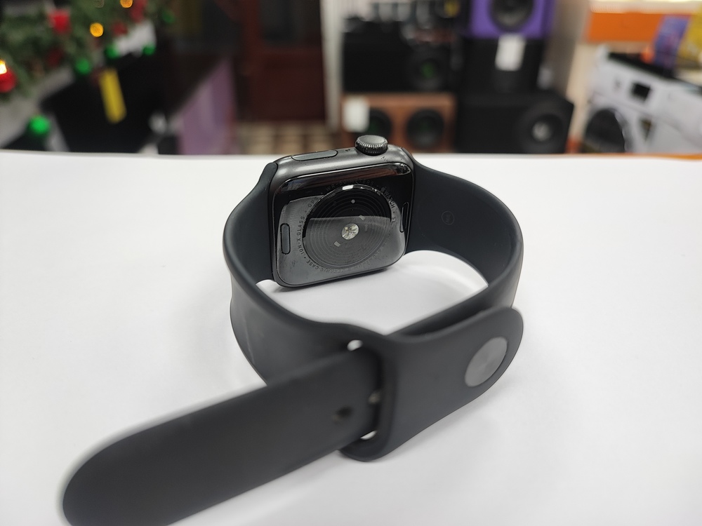 Смарт-часы Apple Watch SE 2020 40mm