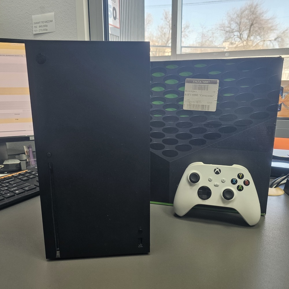 Игровая приставка Xbox Series X 1Tb