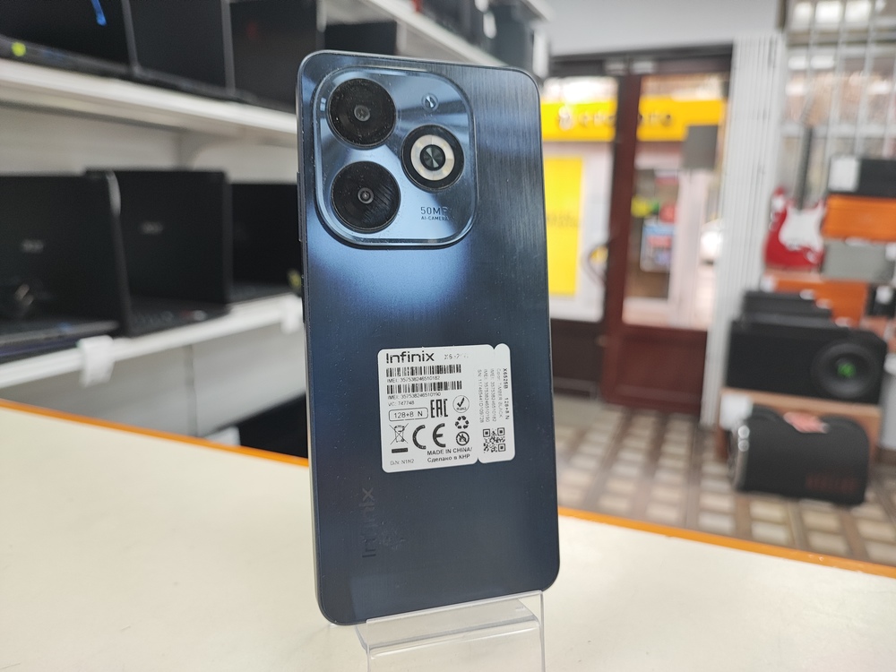 Смартфон Infinix Smart 8 Pro 8/128