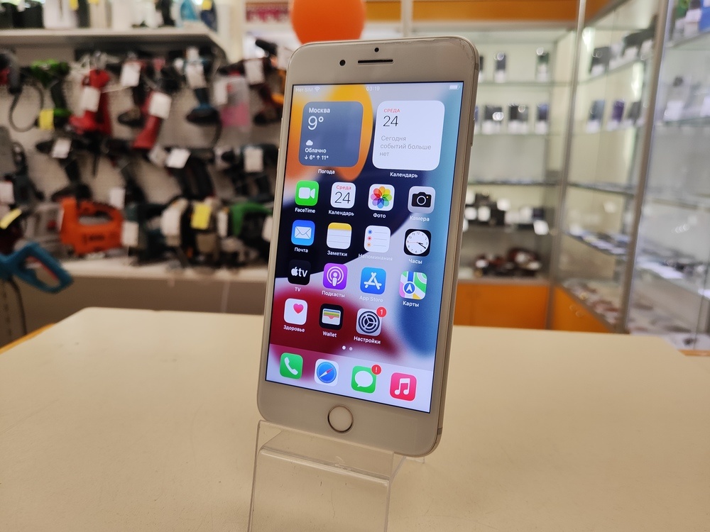 Смартфон Apple iPhone 7 Plus 32Gb