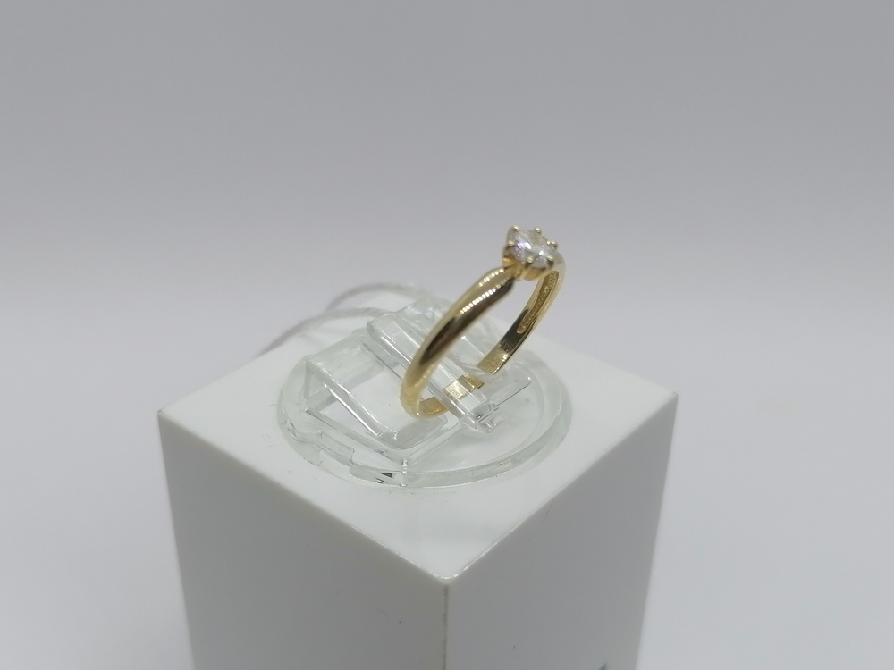 КОЛКМ585 КОЛЬЦО С КАМНЕМ (Au 585)