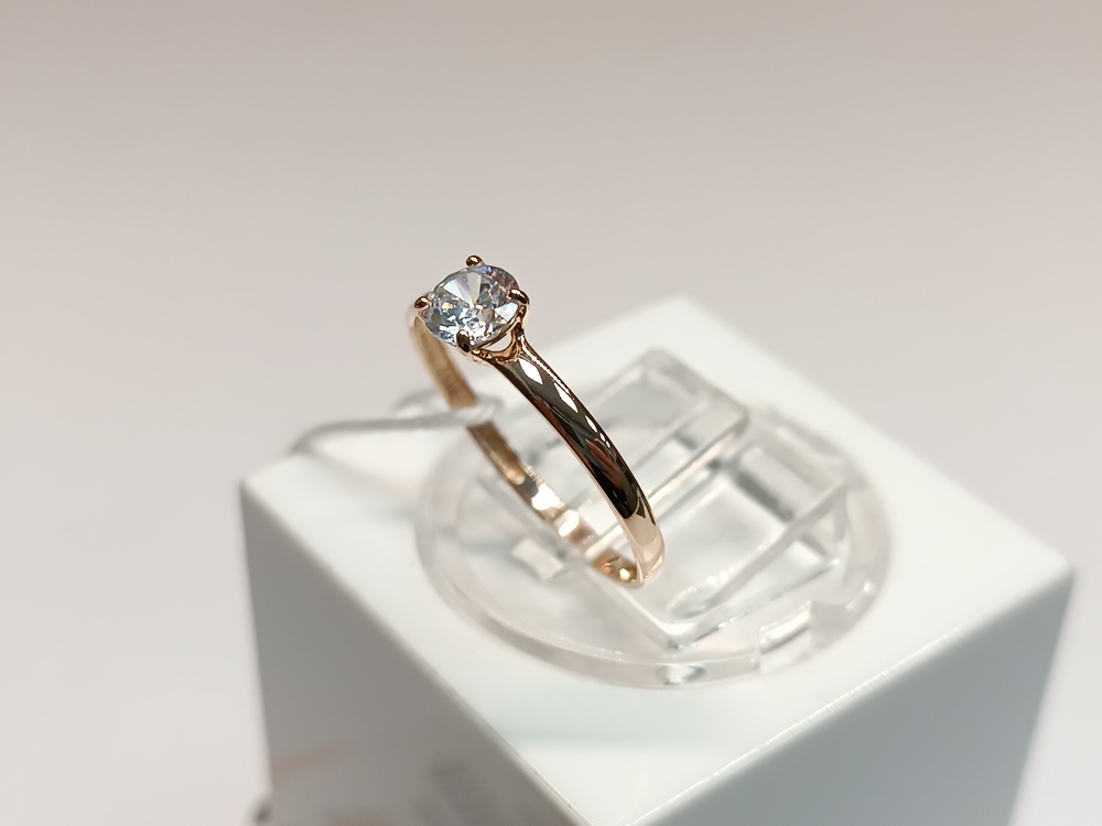 КОЛКМ585 КОЛЬЦО С КАМНЕМ (Au 585)