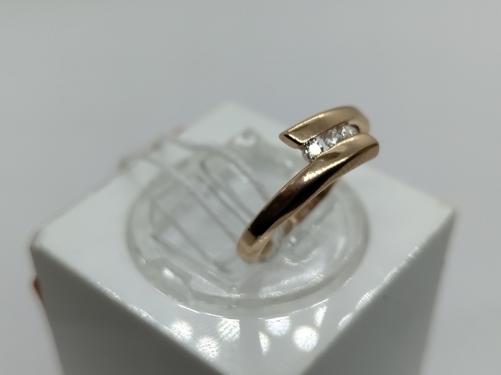 КОЛКМИ585 КОЛЬЦО С КАМНЯМИ (Au 585)
