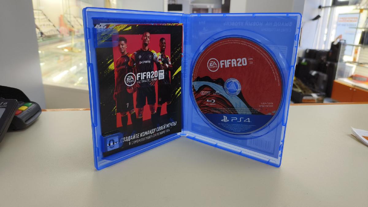 Игра Playstation 4 FIFA 2020