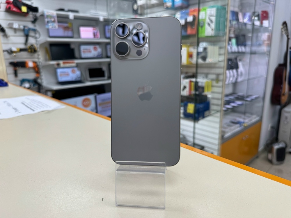 Смартфон Apple iPhone 15 Pro Max 256Gb