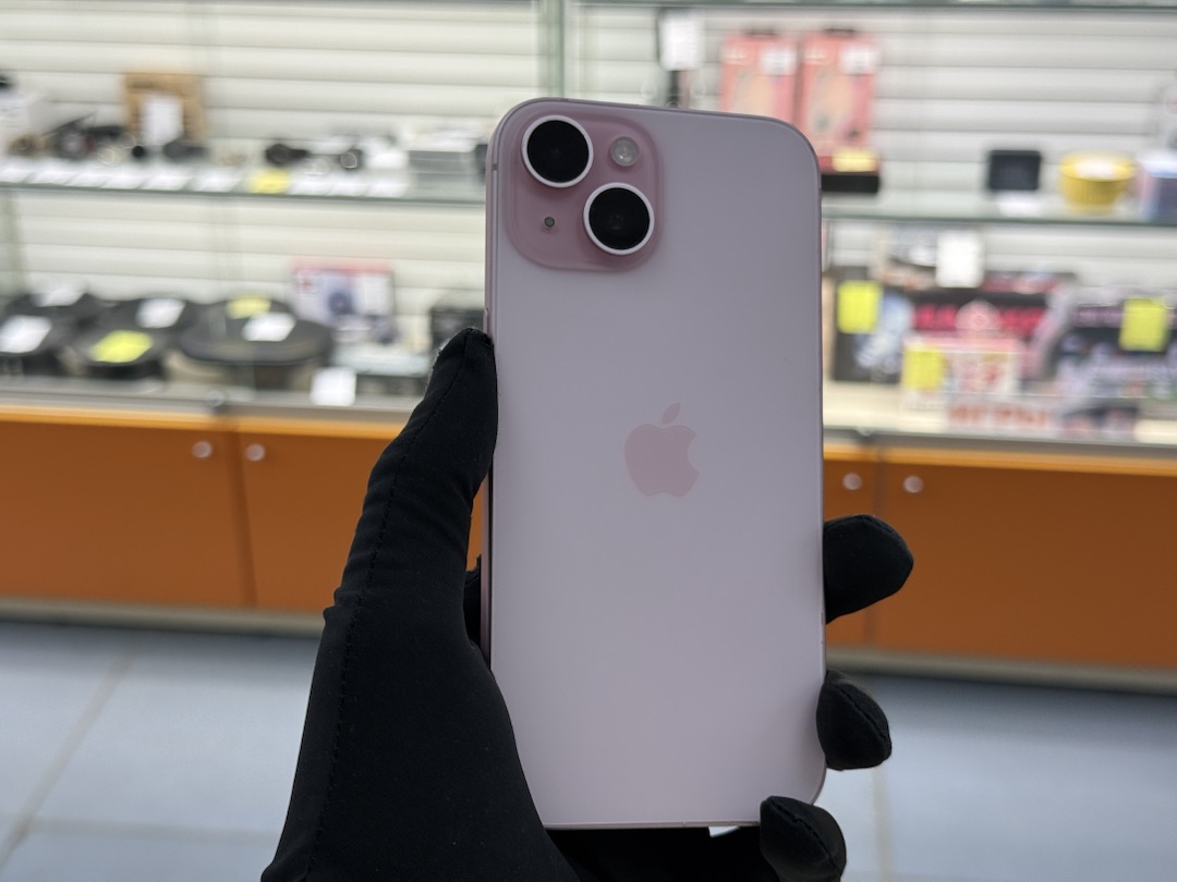 Смартфон Apple Iphone 15 128Gb