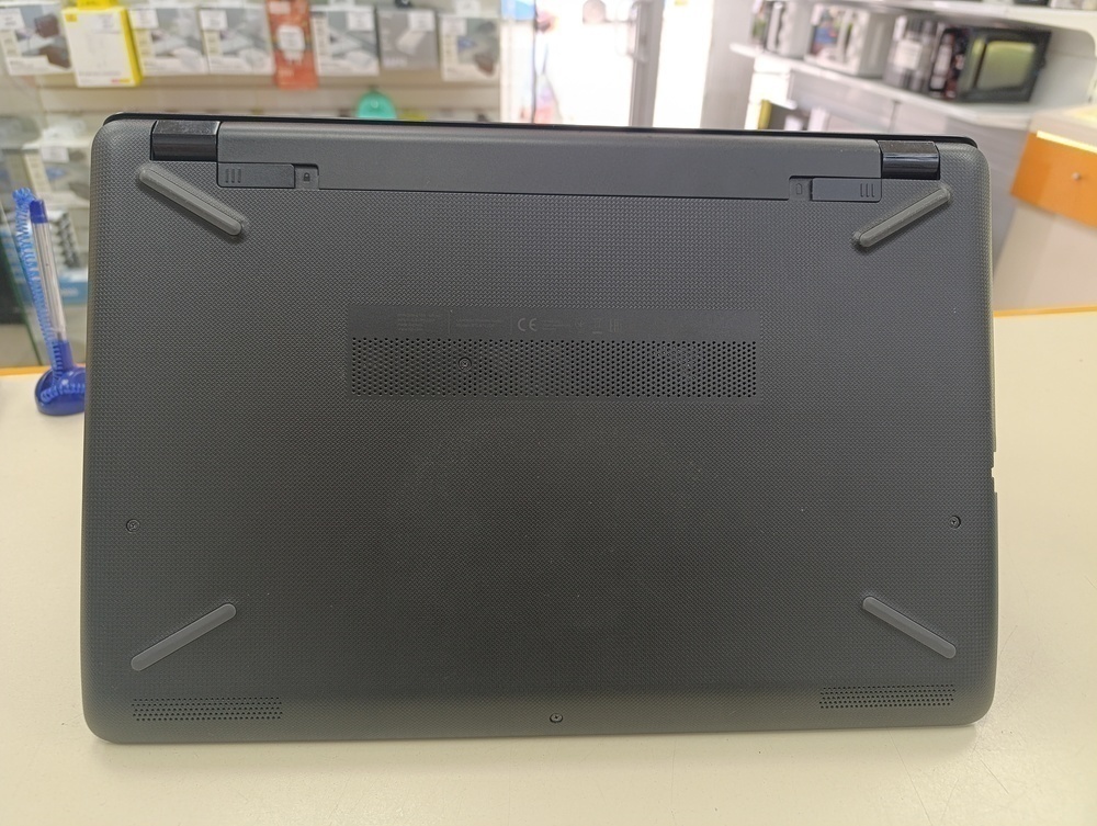 Ноутбук HP 15-bs0xx; Core i3-6006U, Intel HD Graphics 520, 8 Гб, 128 Гб, Нет