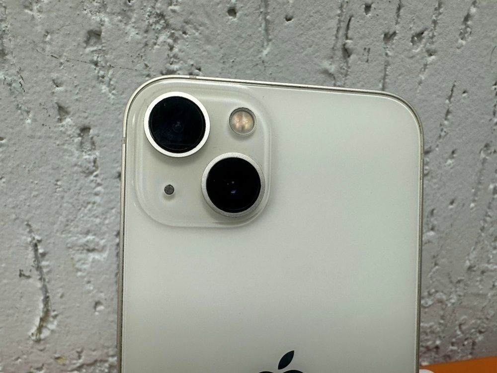 Смартфон Apple iPhone 13 128Gb