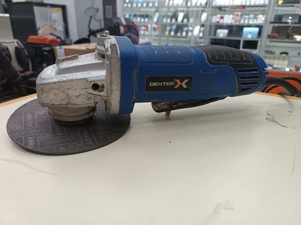 Угловая шлифмашина Dexter 800AG2-125.5