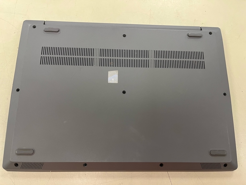 Ноутбук Lenovo ideapad 3; Celeron N4020, Intel UHD Graphics 600, 8 Гб, 240 Гб, Нет