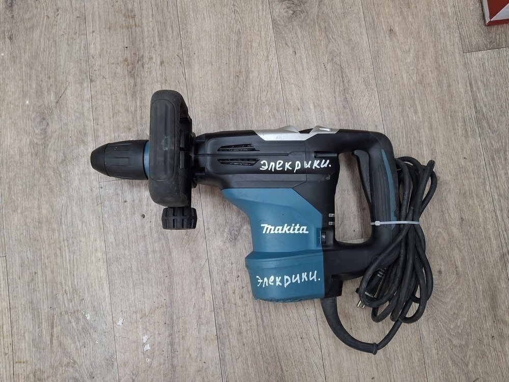 Перфораторы Makita HR4003c;