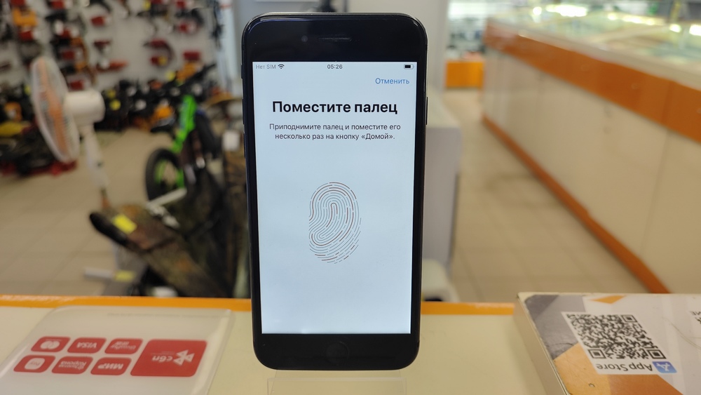 Смартфон Apple iPhone 8 64Gb