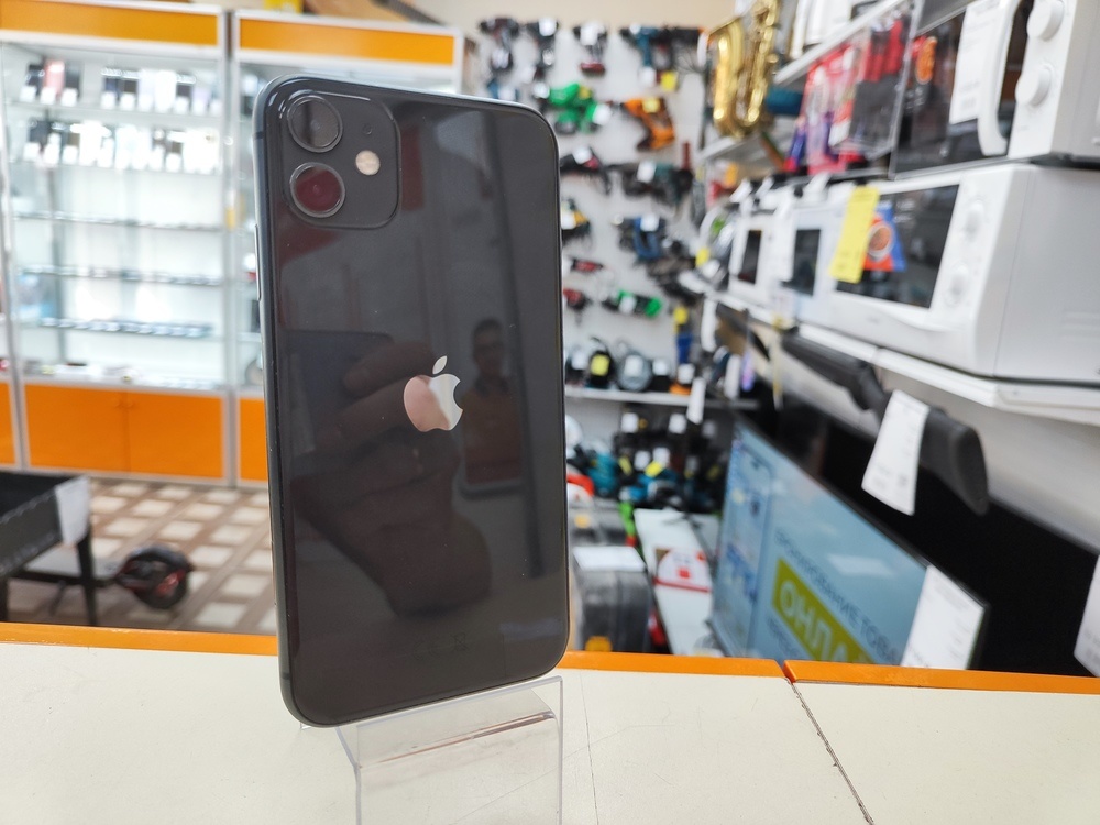 Смартфон Apple iPhone 11 64Gb