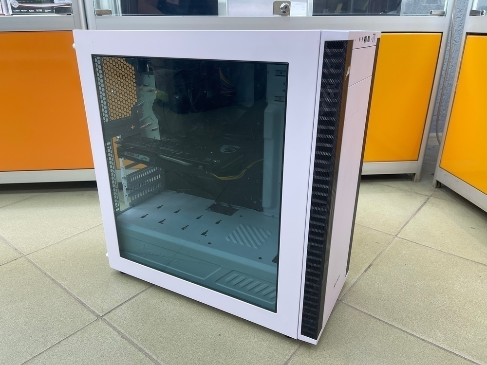 Системный блок Noname; Core i5-9400F, GeForce GTX 1650, 16 Гб, 120 Гб, 500 Гб