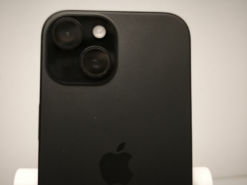 Смартфон Apple Iphone 15 128Gb
