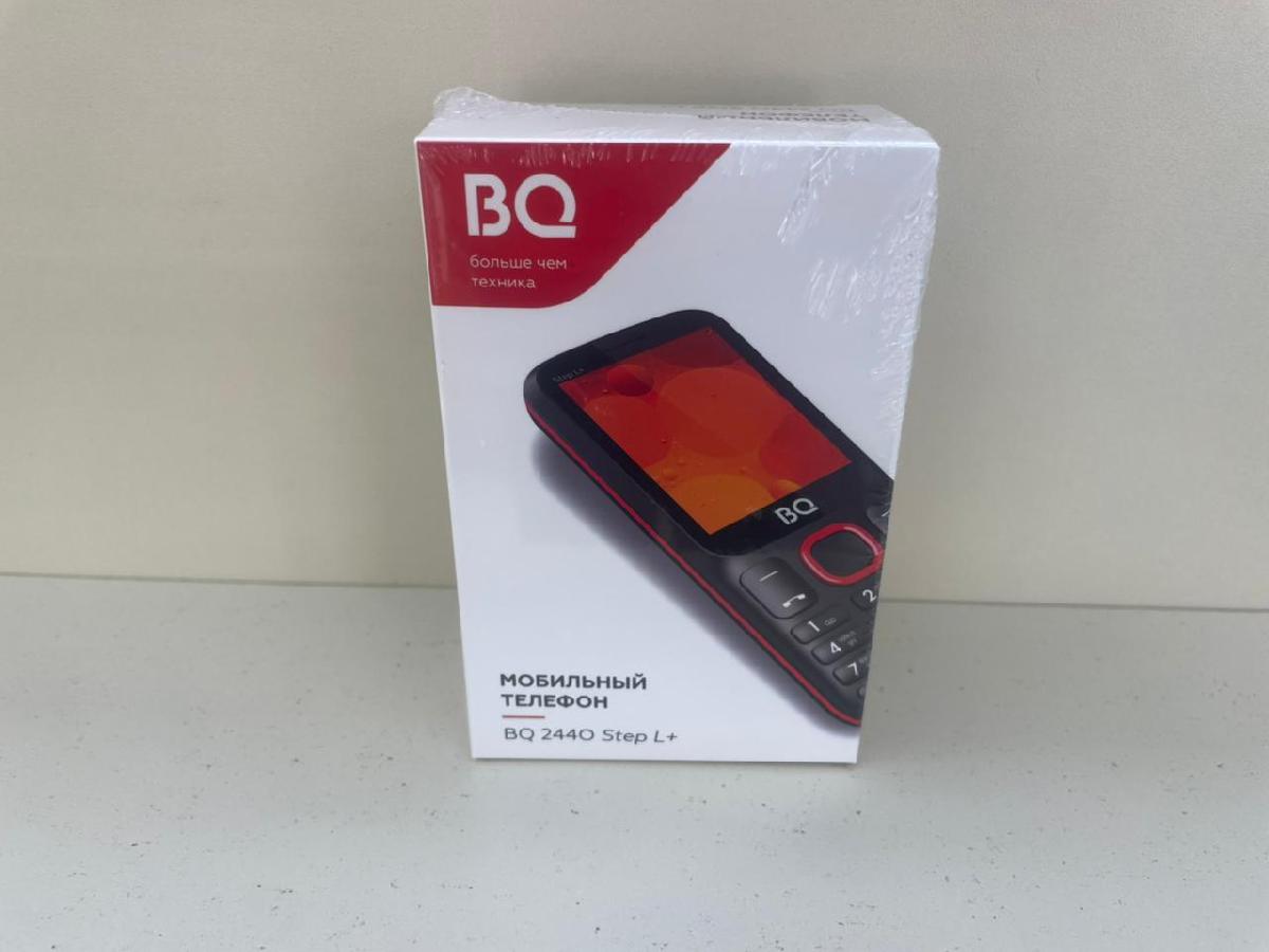 Мобильный телефон BQ 2440