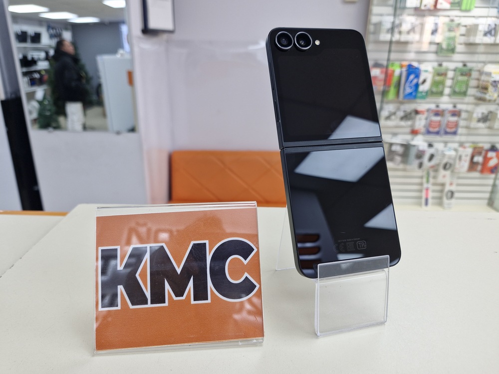 Смартфон Samsung Galaxy Z Flip 7 FE 8/128