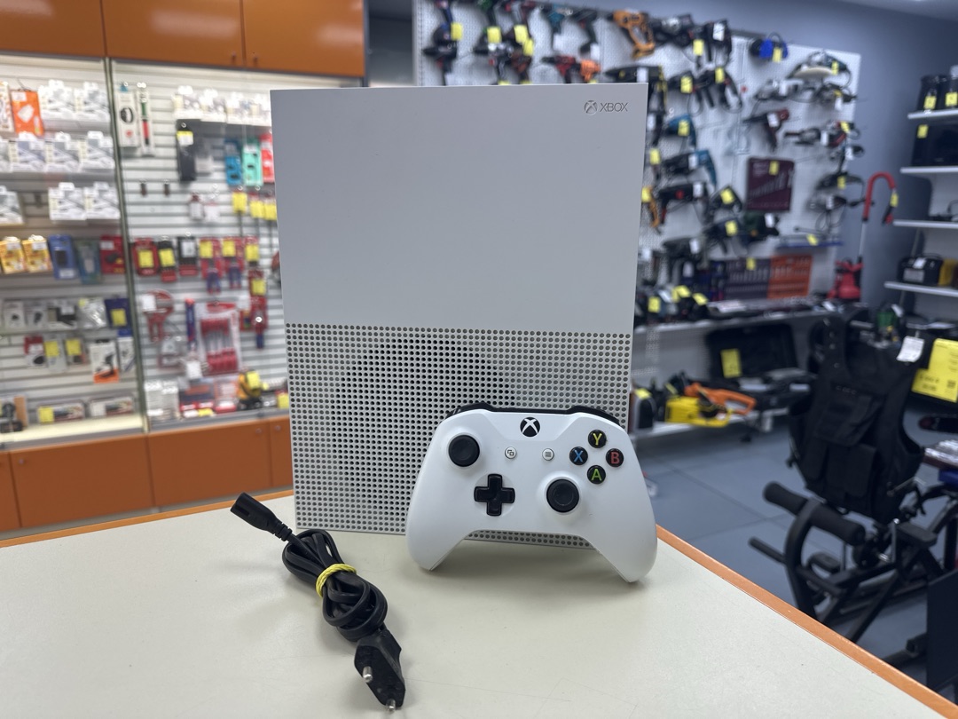 Игровая приставка Xbox One S 500Gb