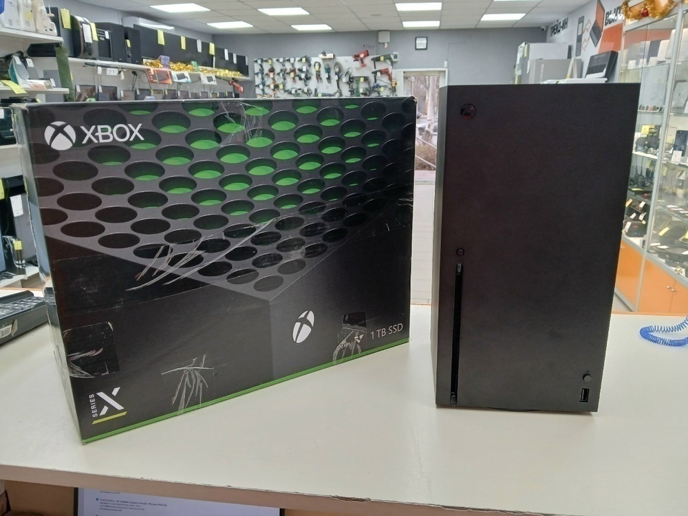 Игровая приставка Xbox Series X 1Tb