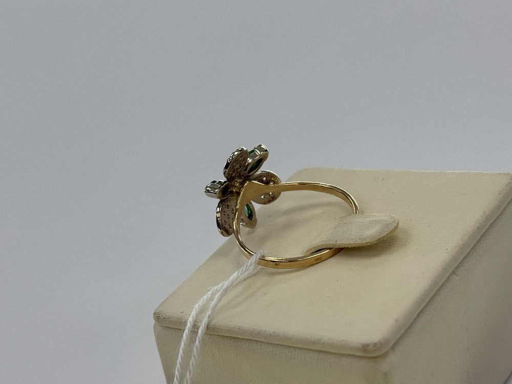 КОЛЬЦО С КАМНЯМИ (Au 585)