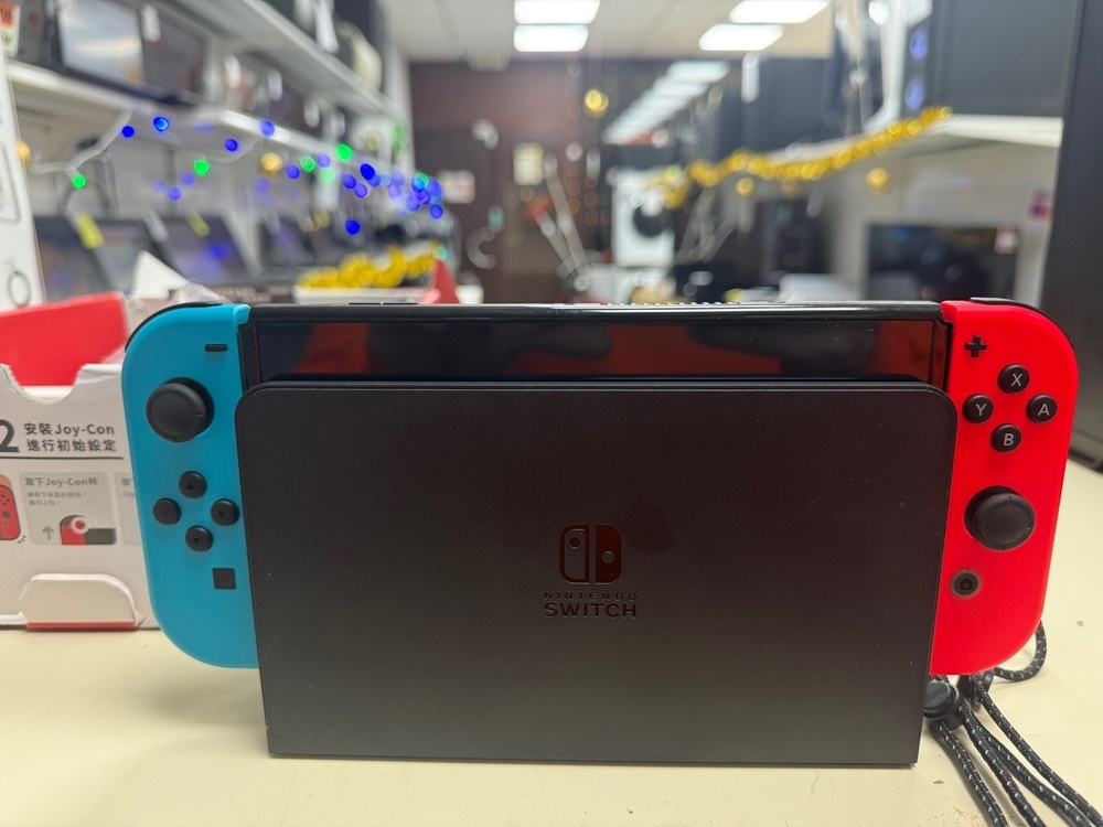 Игровая приставка Nintendo Switch Oled