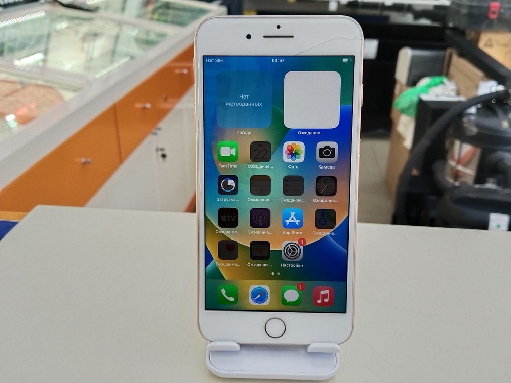 Смартфон Apple iPhone 8 Plus 64Gb