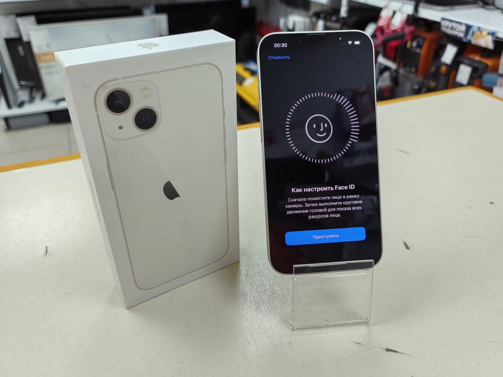 Смартфон Apple iPhone 13 128Gb