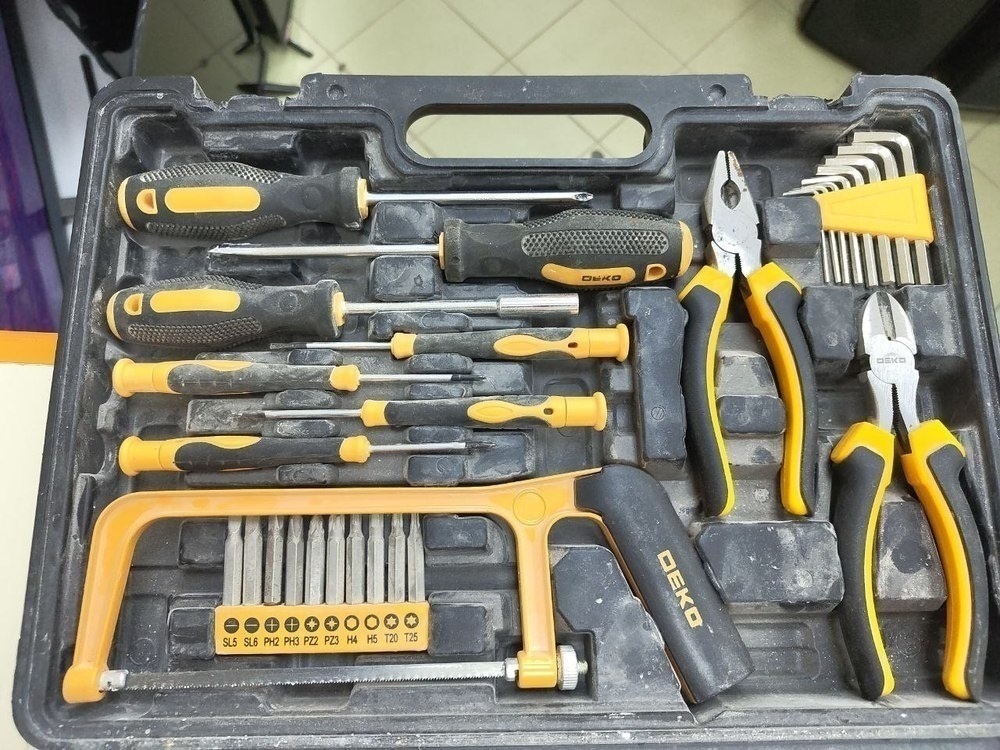 Набор инструментов Deko DKMT 102