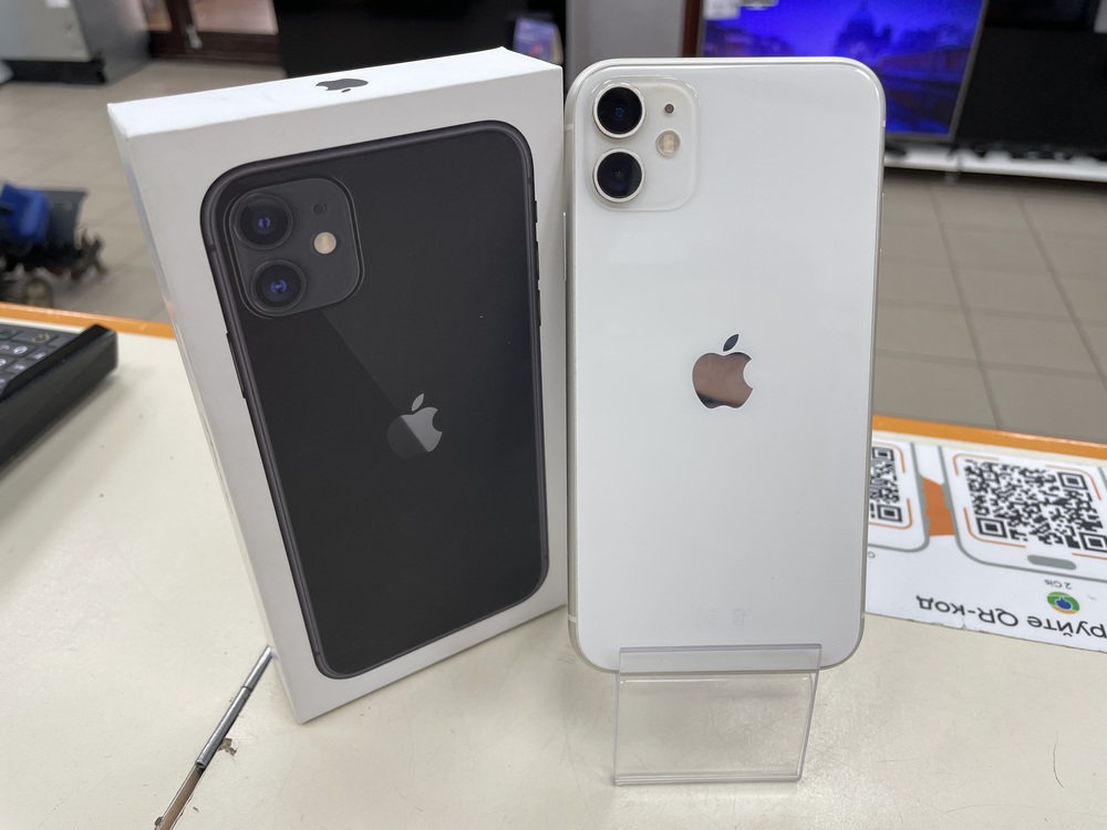 Смартфон Apple iPhone 11 64Gb