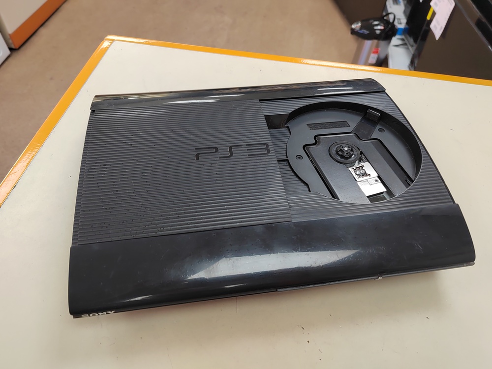 Игровая приставка PlayStation 3 180GB